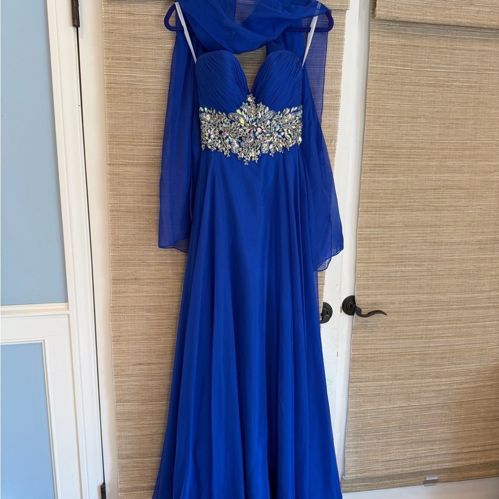 Elegant Blue Strapless Rhinestone Evening Gown